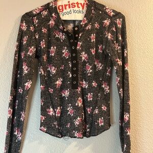 Gristy Black Floral Long Sleeve Blouse